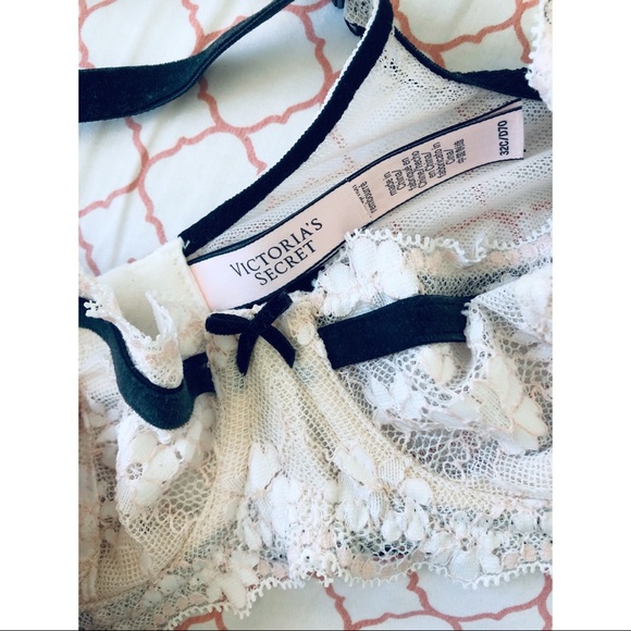 Victoria’s Secret Wicked Unlined Balconette Bra - Picture 2 of 3